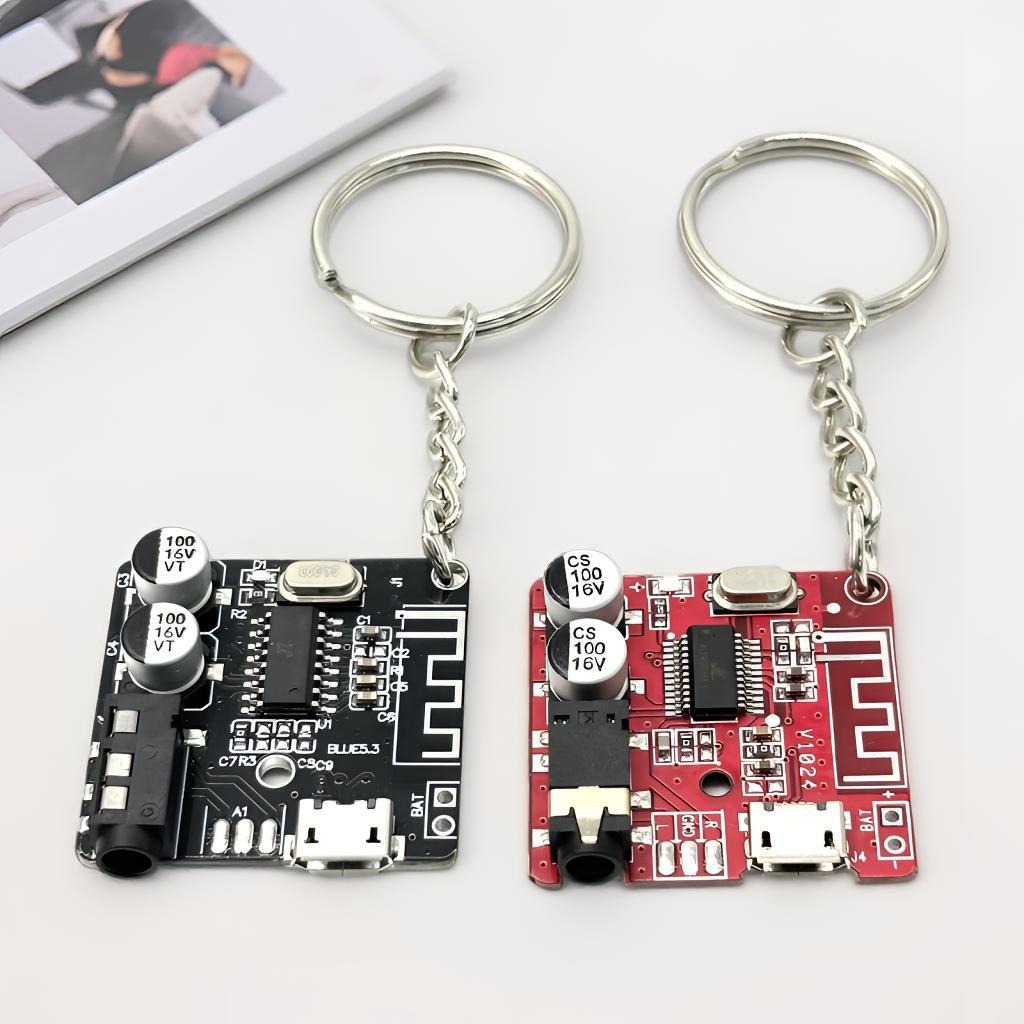 سلسلة مفاتيح بتصميم لوحة دوائر - مراجعة Tech Accessories Key وسعره